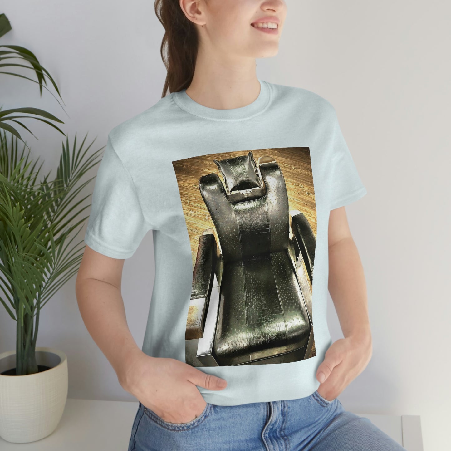 Unisex Short Sleeve Barber Chair Tee