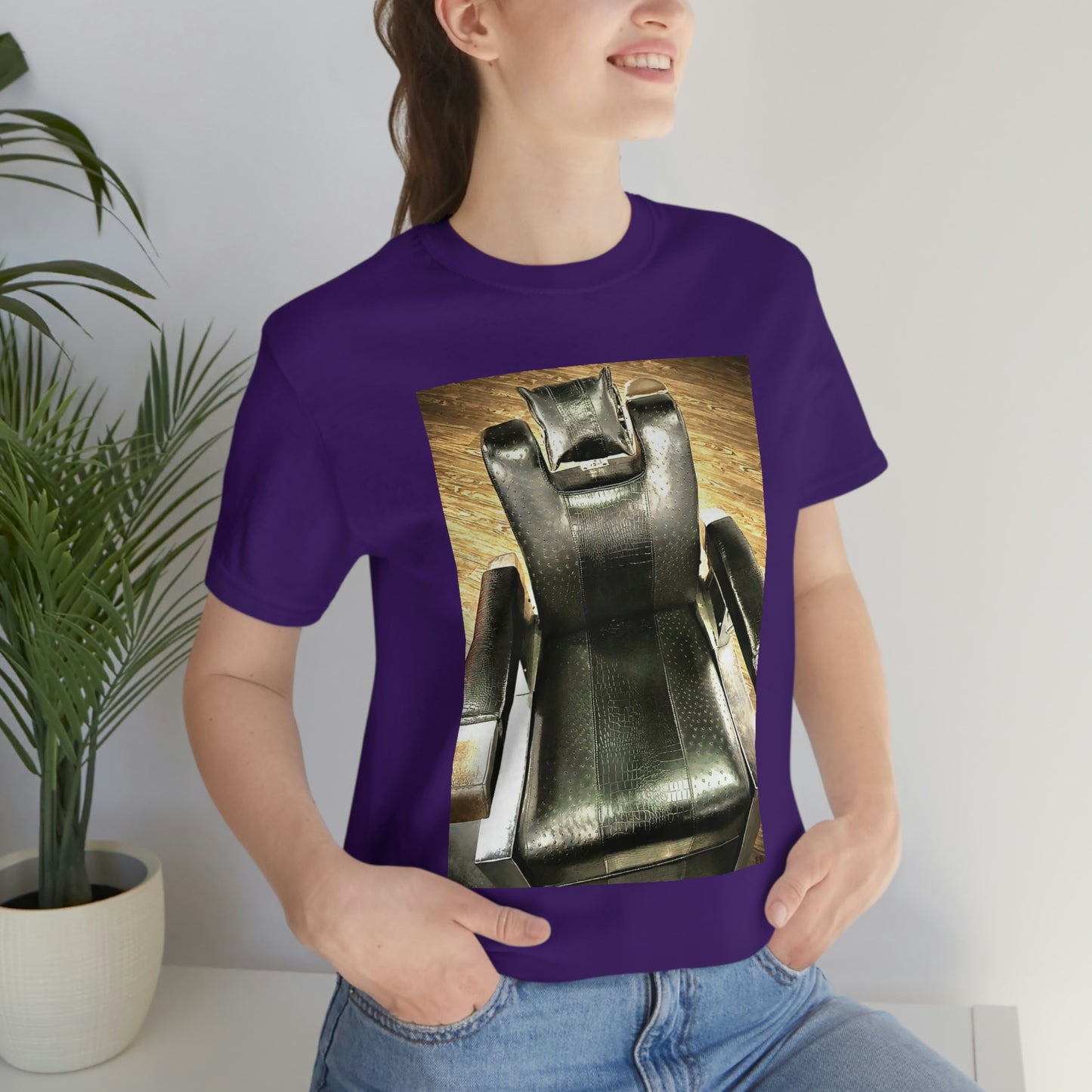 Unisex Short Sleeve Barber Chair Tee
