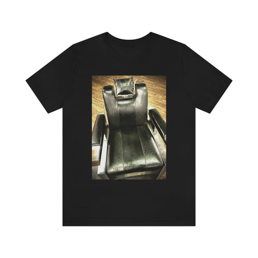 Unisex Short Sleeve Barber Chair Tee